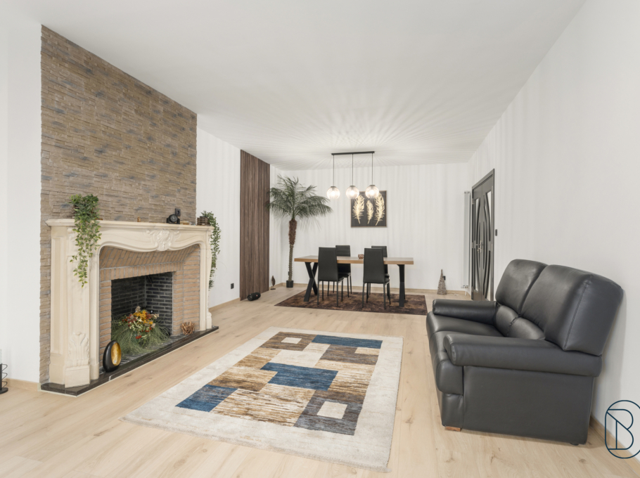 5baacc988e7b486c84e85b98cd73b15e