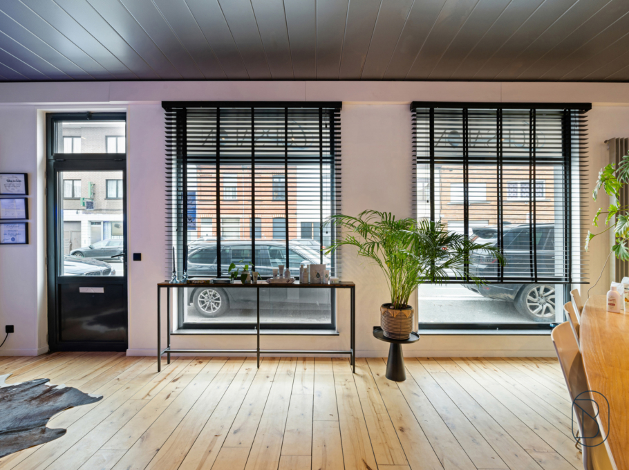 6209670eb424483cba1698eaed76dcb6