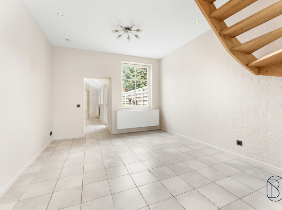 63372ac0c14c43bdafd42314cf5aa086