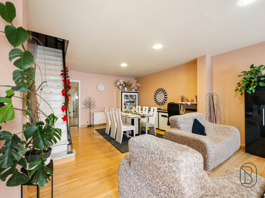 66d9547e97cc47c284d39ea3244d4640