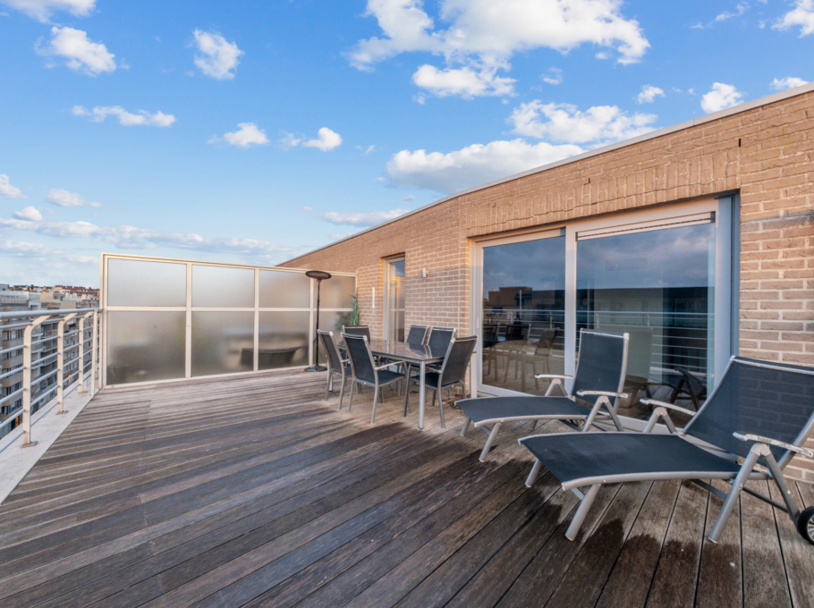 6f0139c12bc440d9af422cd7e4ff4251