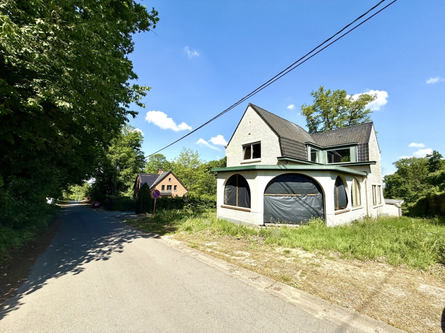 7489281c6c83426480833a8b08bc8cdb