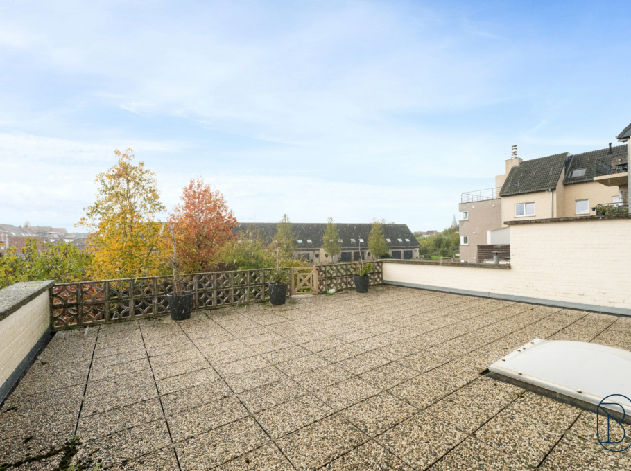 79198a8b48f54d1ab570db22f20d196c