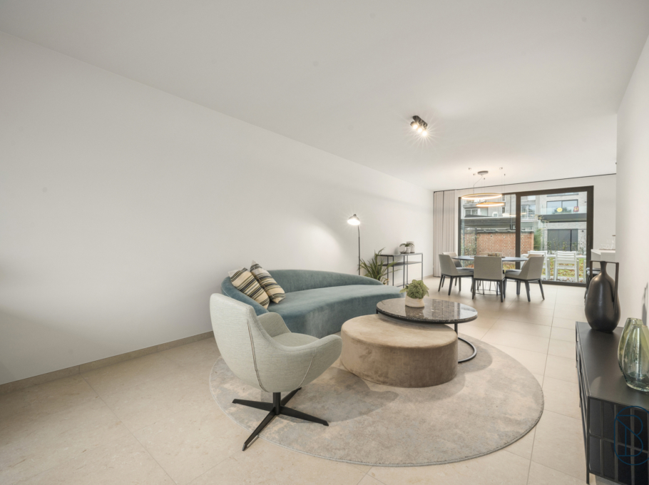 796fcc7d626f4210a6ff45cd9d399722