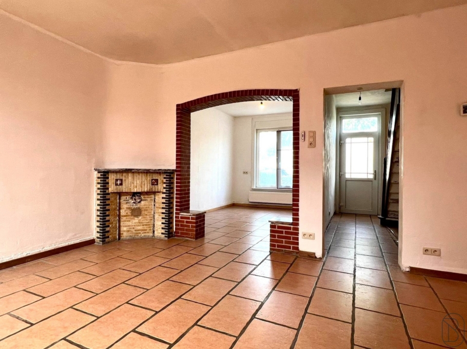 7d41768265d2411c8f87aa3826db2b55