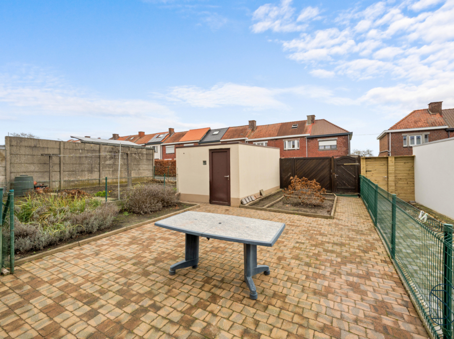 7d7390f36c6e4cbb9fd567e3e3908945