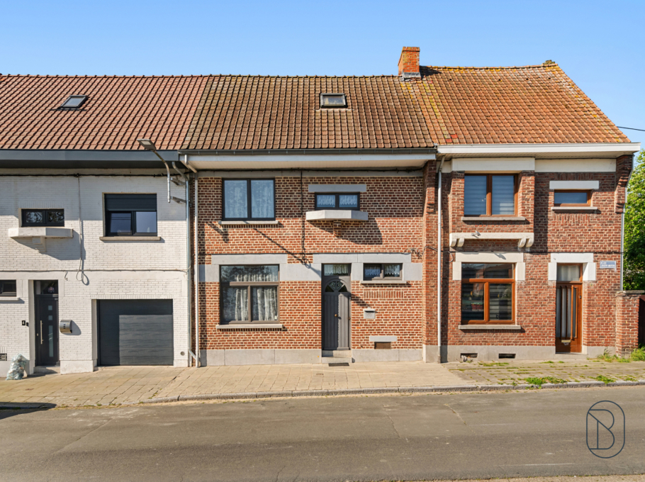 85eb97206d22410fb7bc4bac17231792