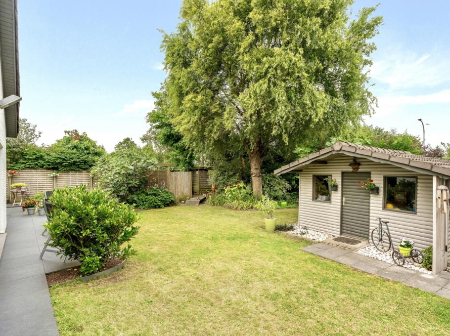 8629b38bab764bb791444f466a5e08ef