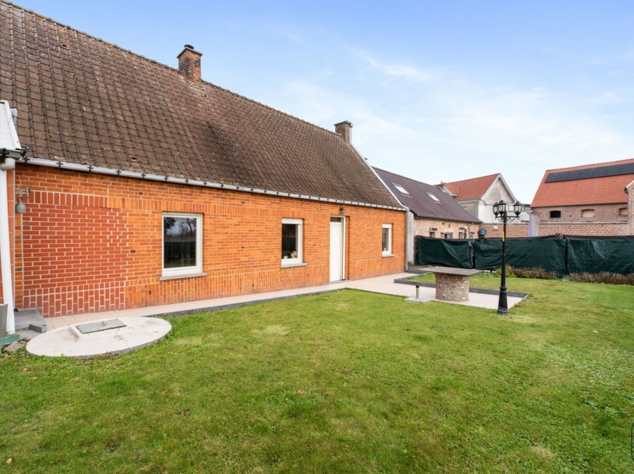 8edd391c67cd44309101609b4265258d