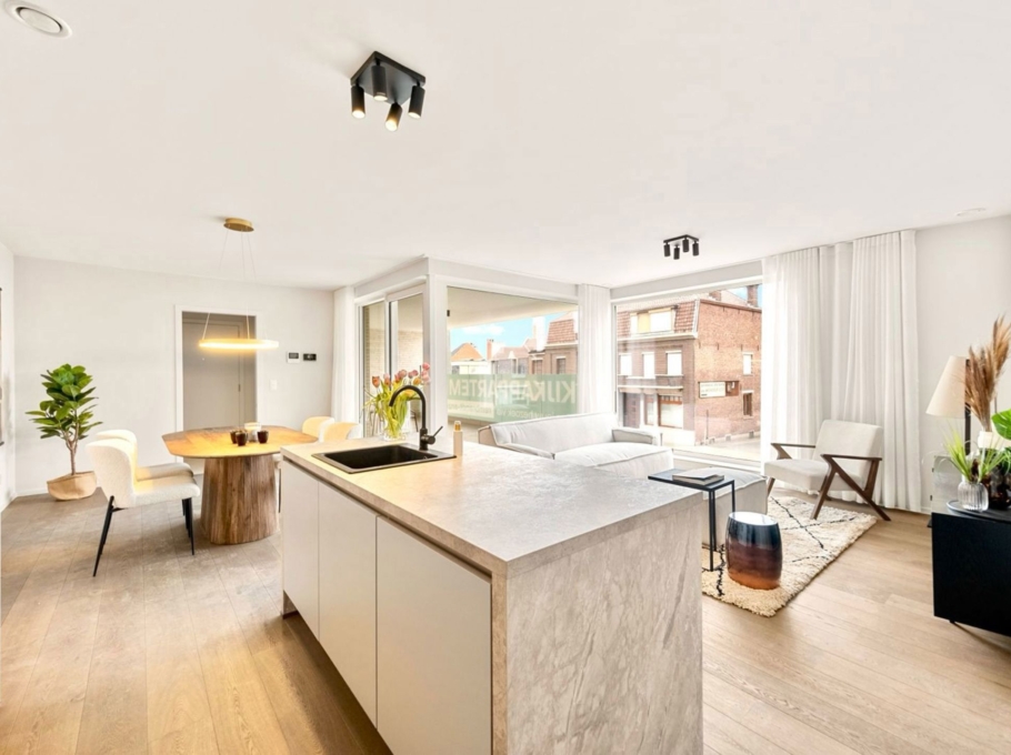 8f92748f124d4f7a88ef76f54fbac253