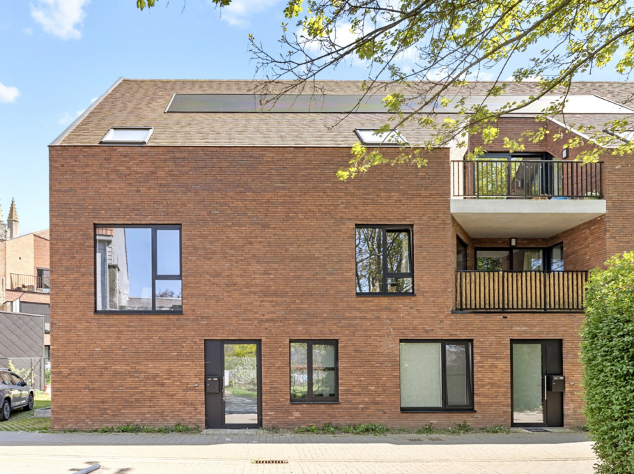 Cf5207ee35d44e0a9a8fc9f1942e43e4