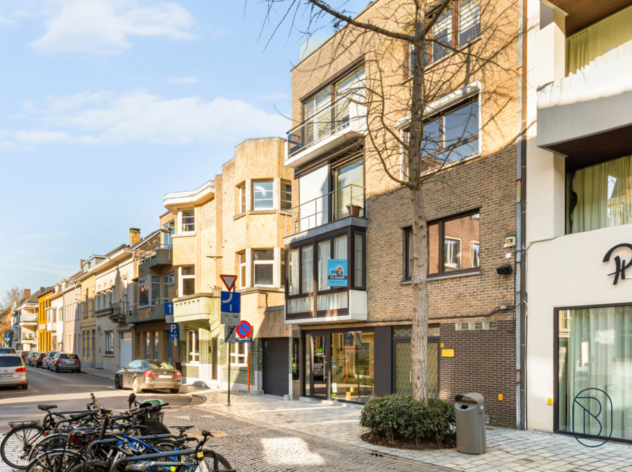 926f5dc0d61342499abb7a4b1197a75e