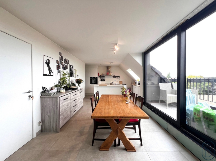 938801fcf6ac4e02a38d2230518b0ba3