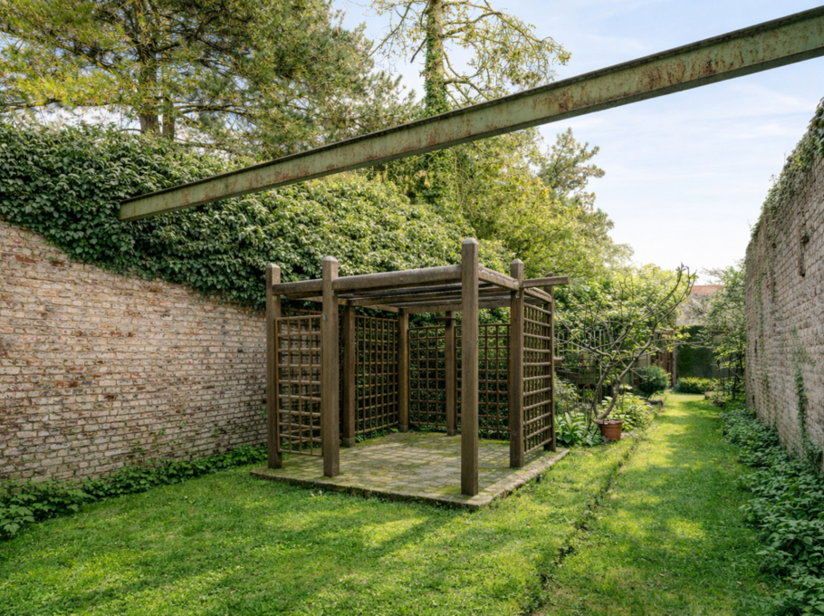 8b1f8cfafb3d4b9e8e3623c2e8f809e7