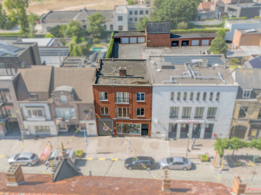 95d61ec13b2848d3acbb17ddeab560d6