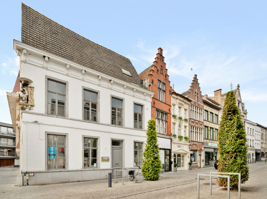 987c6f0e681946de9f9c251b1a7a088a