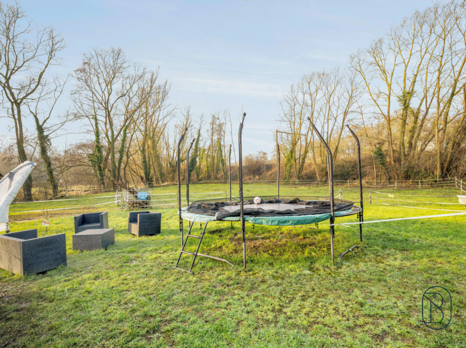 9a1f01e4e58048c4a3a83aed22145e36