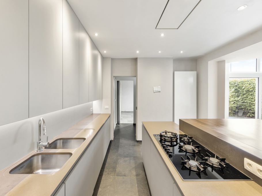 A71a4a53279f4d5fb11b88ec9caec6f1