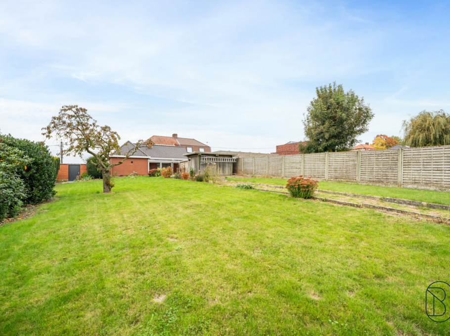 Aeb3aac224b64865bf145416935c49a5