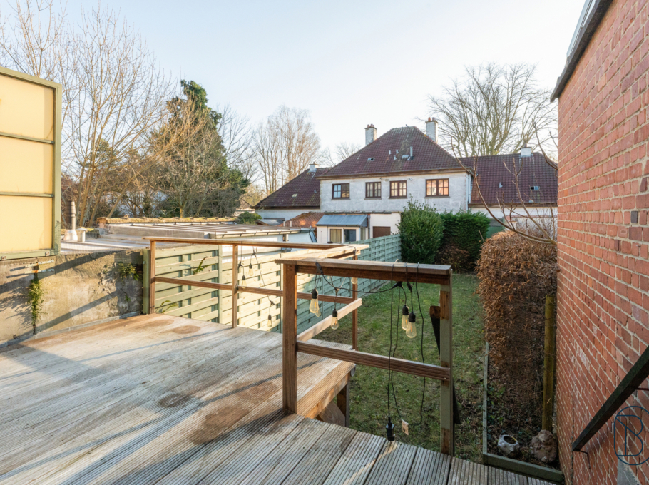 B21d6bc9d7034bb5befa91bb01209270