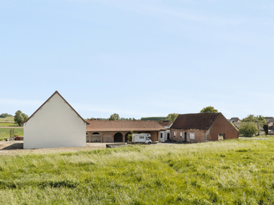 B43b1e4cc3e24da9b5faaba5d7f27ffc