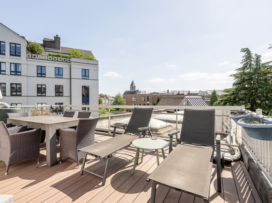 B5dfaff05c0f4b598968162e6d54787d