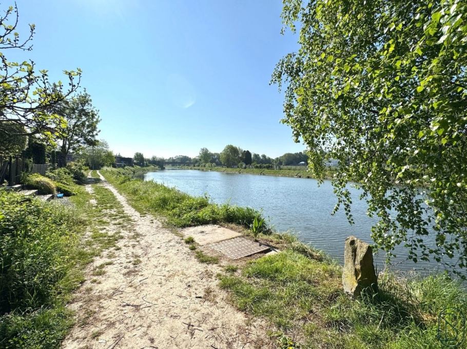 Bcbbbf0f603f406f8e683ee6a093309e