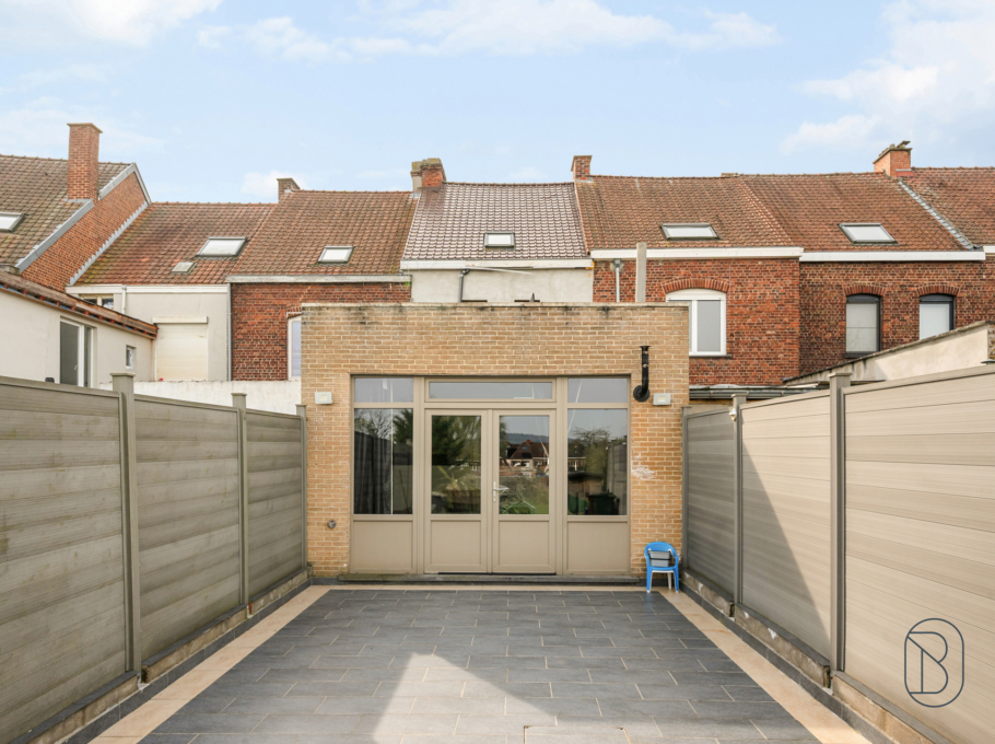 C37539d96a01464cb0a8bba6e8f6e973