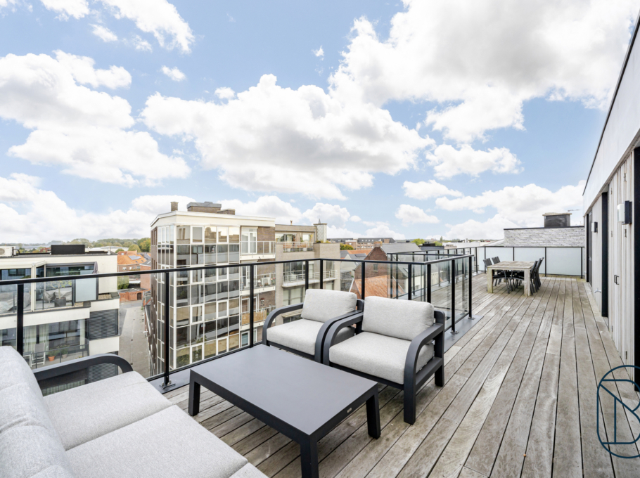 C4120b0aeee642dc9ec49ee0f5a7b65a