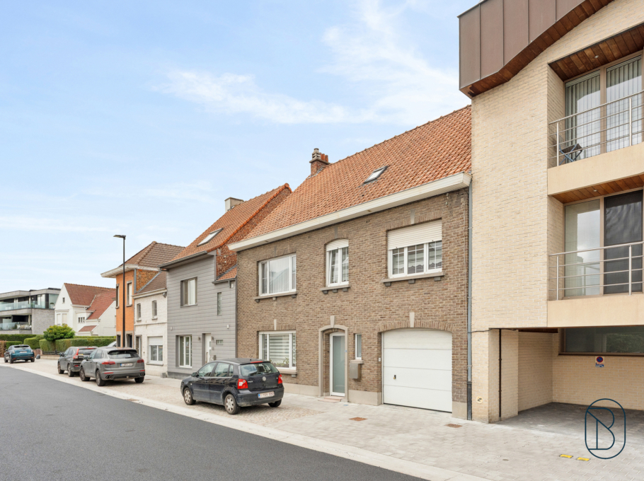 C5ae6bfe0f8841acbb3ecdfe32474179