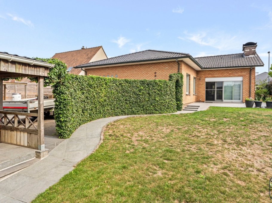 C5cdb1119d7d49969d2e9c43c3299da8