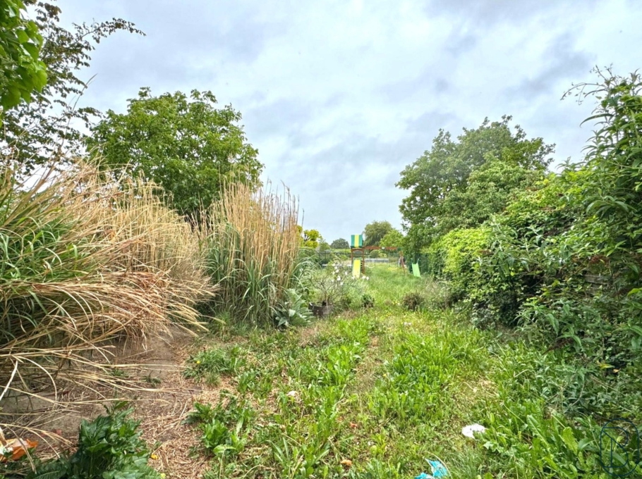 D40e4885babe41d3a47bcfd75aaa2472