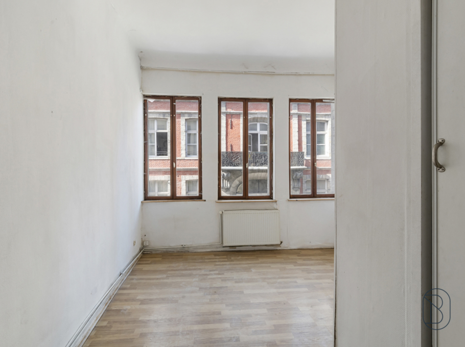 D4c17cf13ef94d9ea661bd33da3f489b