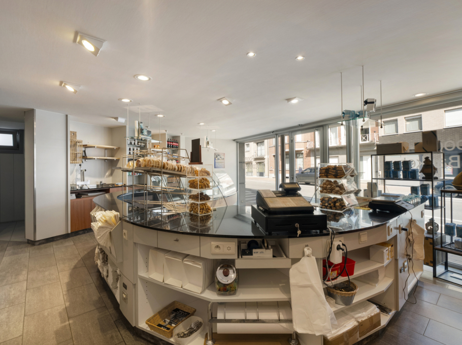 Dfadd89327e441a0953467af4ac7c54c