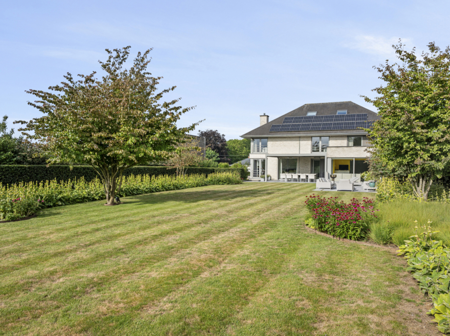 E435a6f94fa84c4ab29d99b070b8b61b