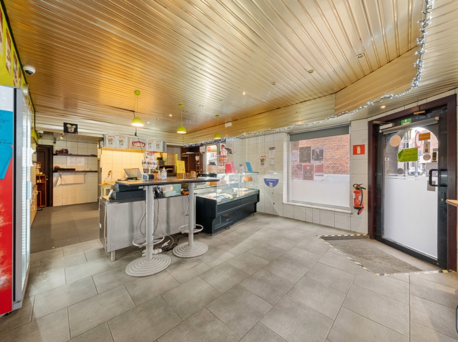 E507187cb0c34f78a7472679d0428ec2