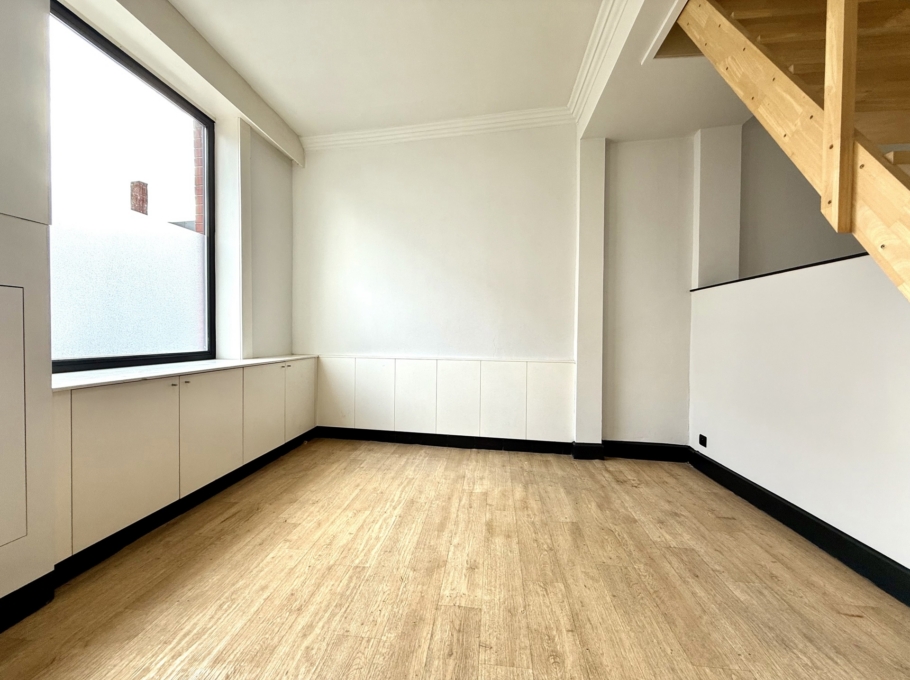 E9196d3a07f74862954ce0fa5f575980