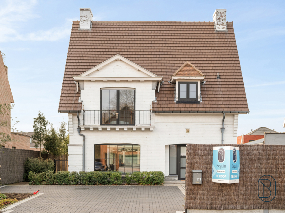 Edc8fc94e4604efebe5f6db192a9b053