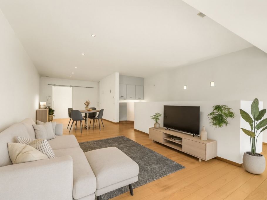 Eedec199cc734f3ca3e789585b0a9b85