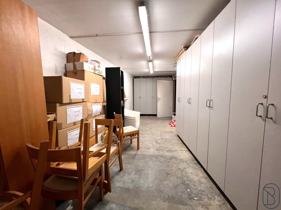 F04fc12dc9614bdfb088a56065204530