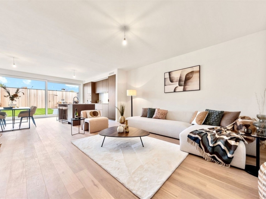 F9076593435e41e5ab59ede10eb335bd