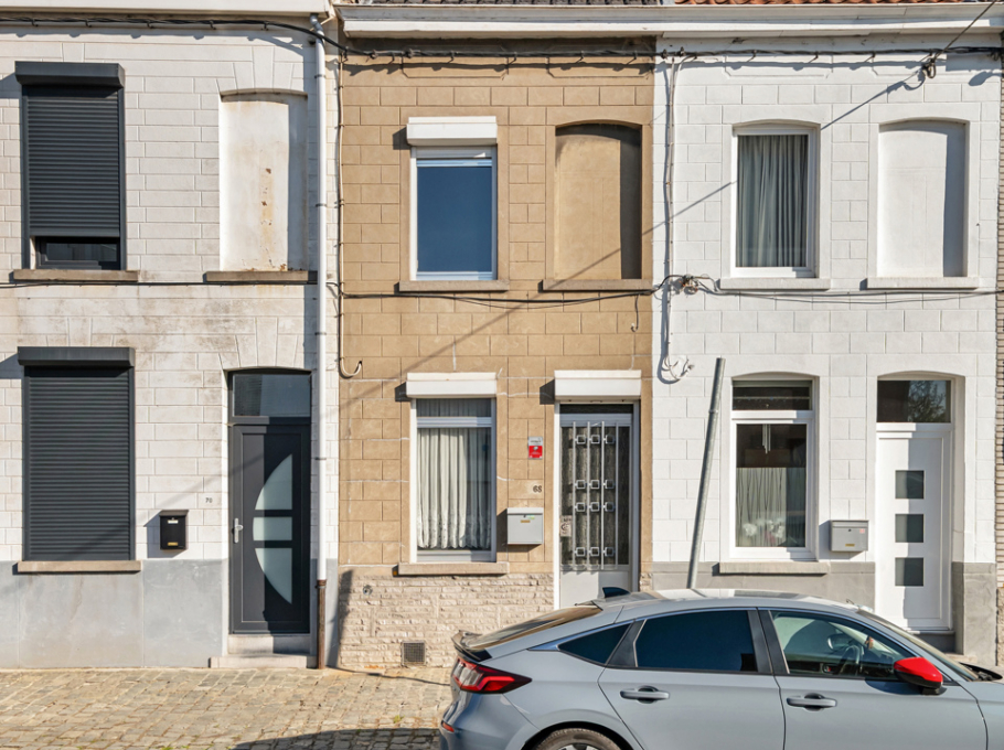 Fae7ba8bc7474b338323505b6ba3c406