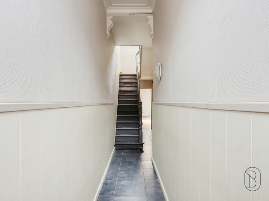 Fd93b7d4ff5c4fb2a95d144230942770