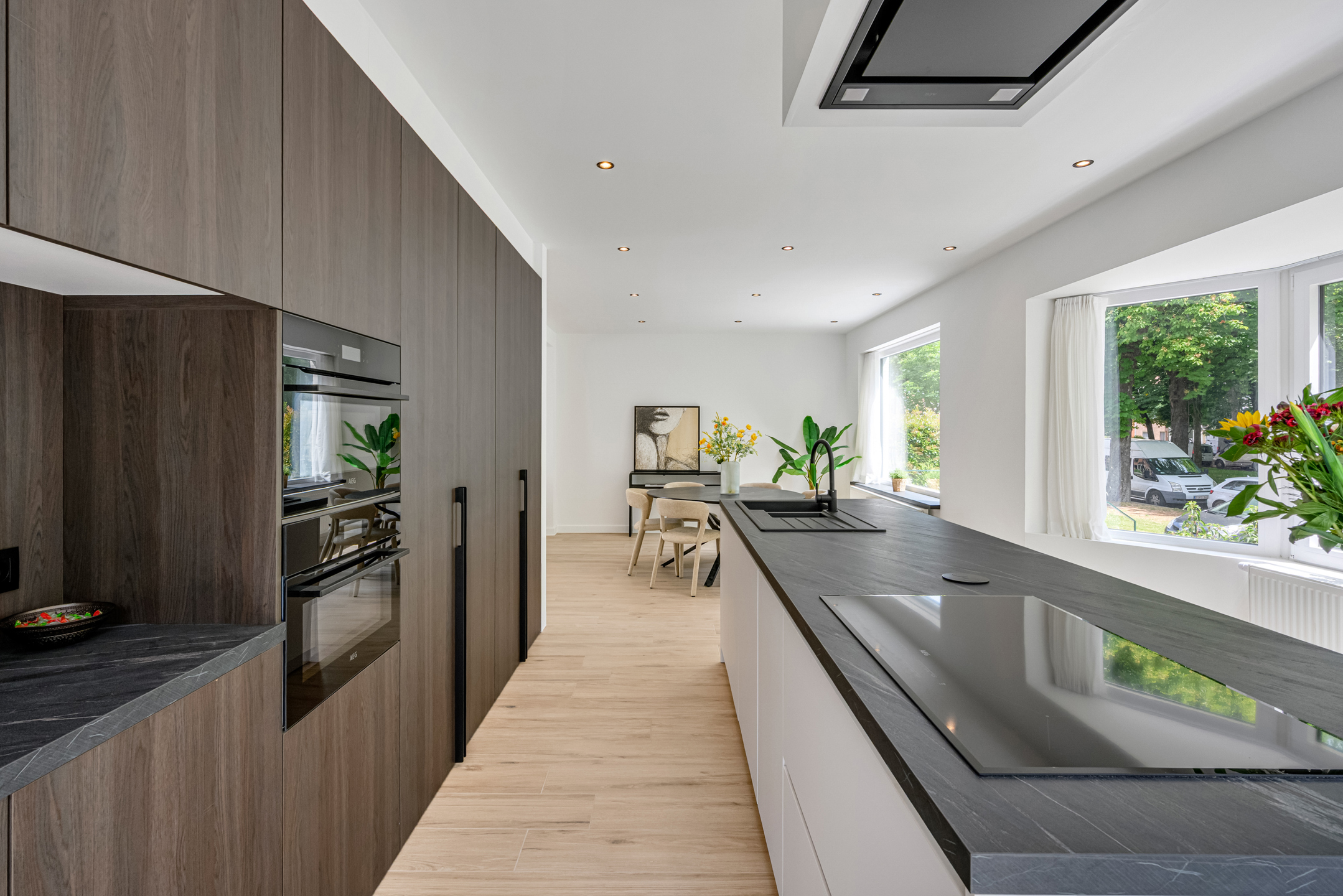 F26a03248cb141f0a1fdb77c05abb9b6